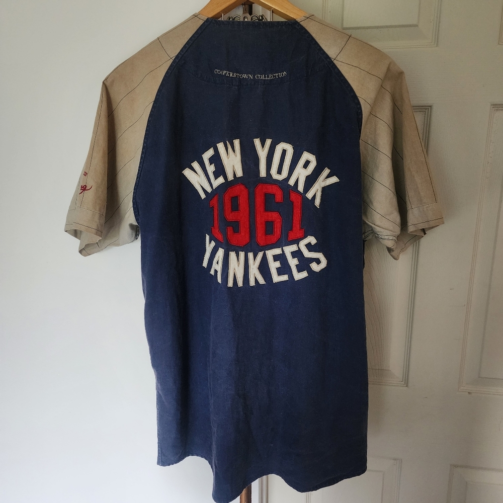 Vintage new york yankees mirage first string baseball shirt